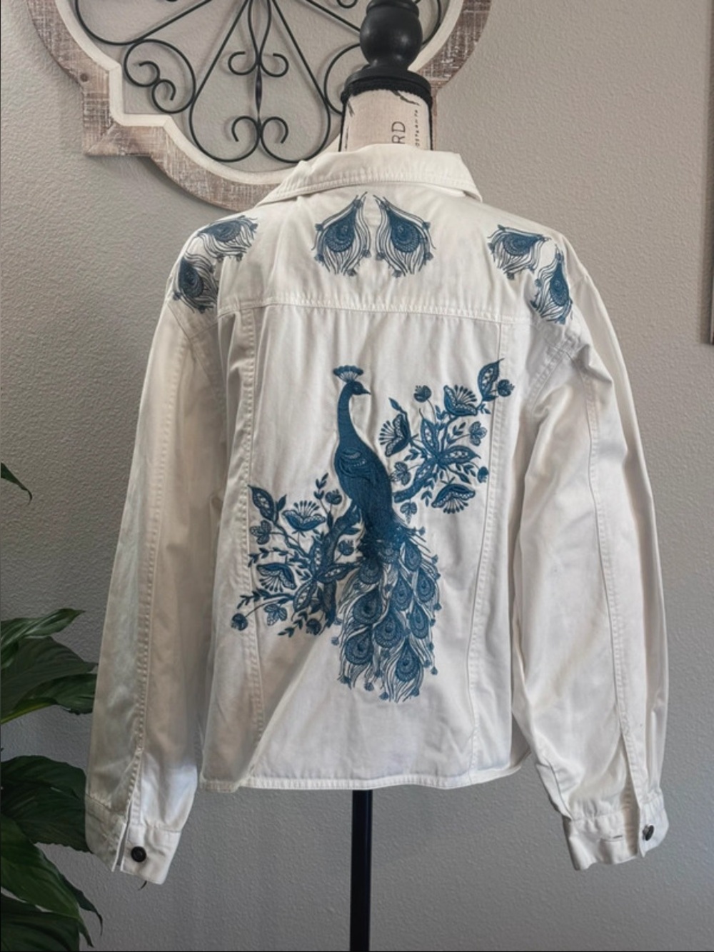 Las Olas White Embroidered Peacock Denim Jacket - Blue Design